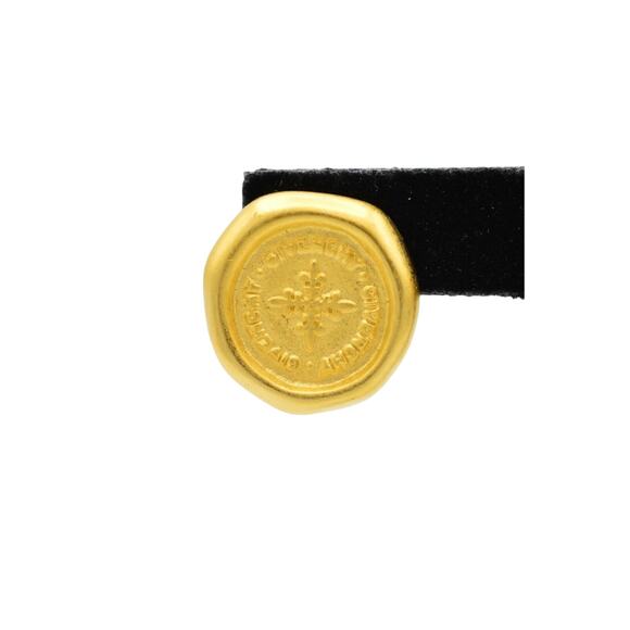 Givenchy Vintage Logo Coin Clip On Earrings Brushed Gold Chunky NOS Signed BinW - Picture 6 of 10